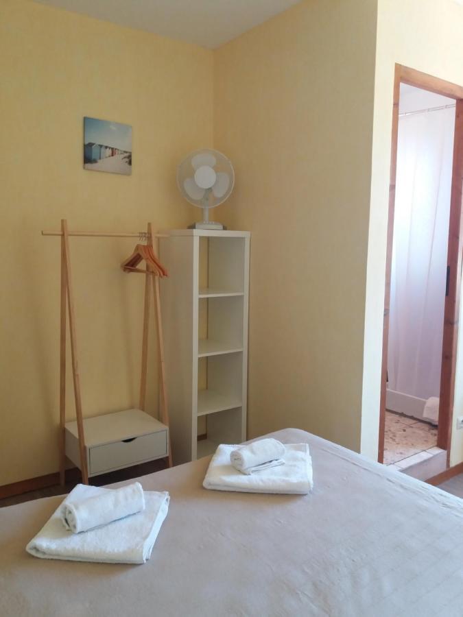 Acacias Hotel Motel ヴァンデ・モンタリヴェ エクステリア 写真
